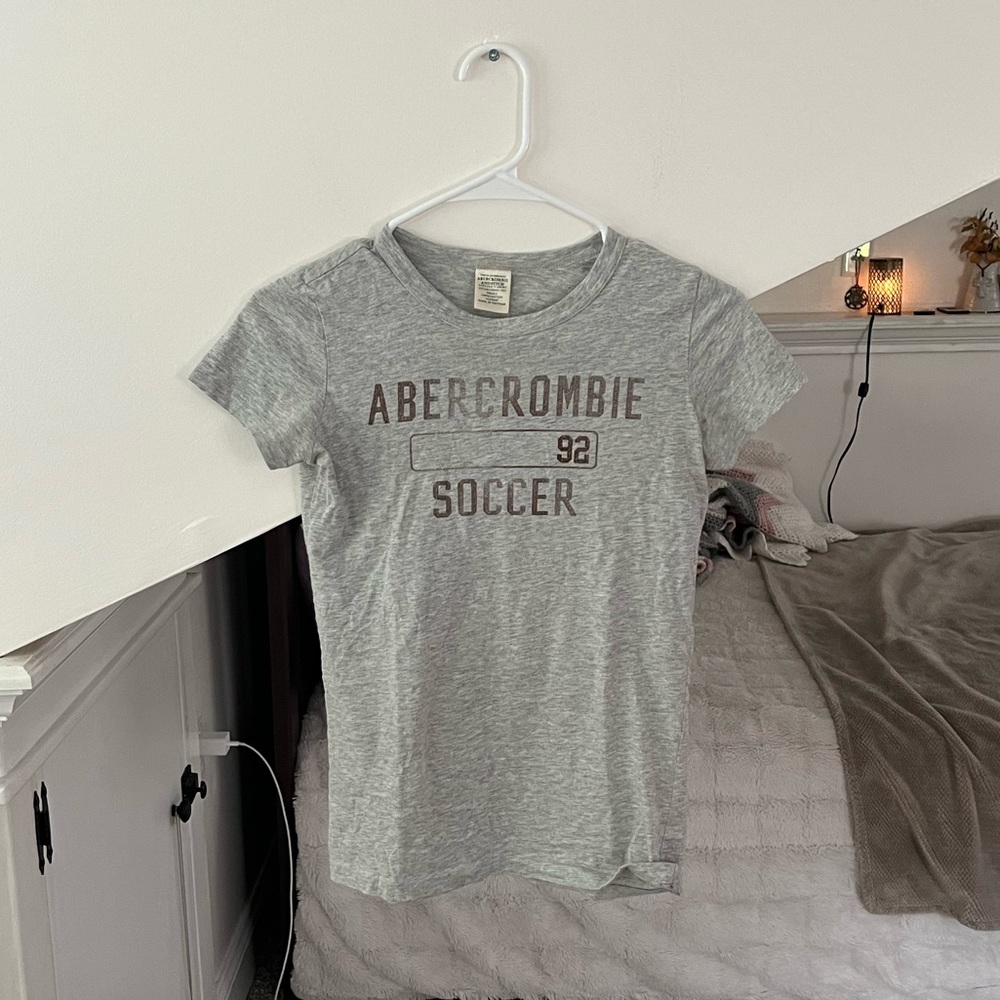 Abercrombie soccer shirt
